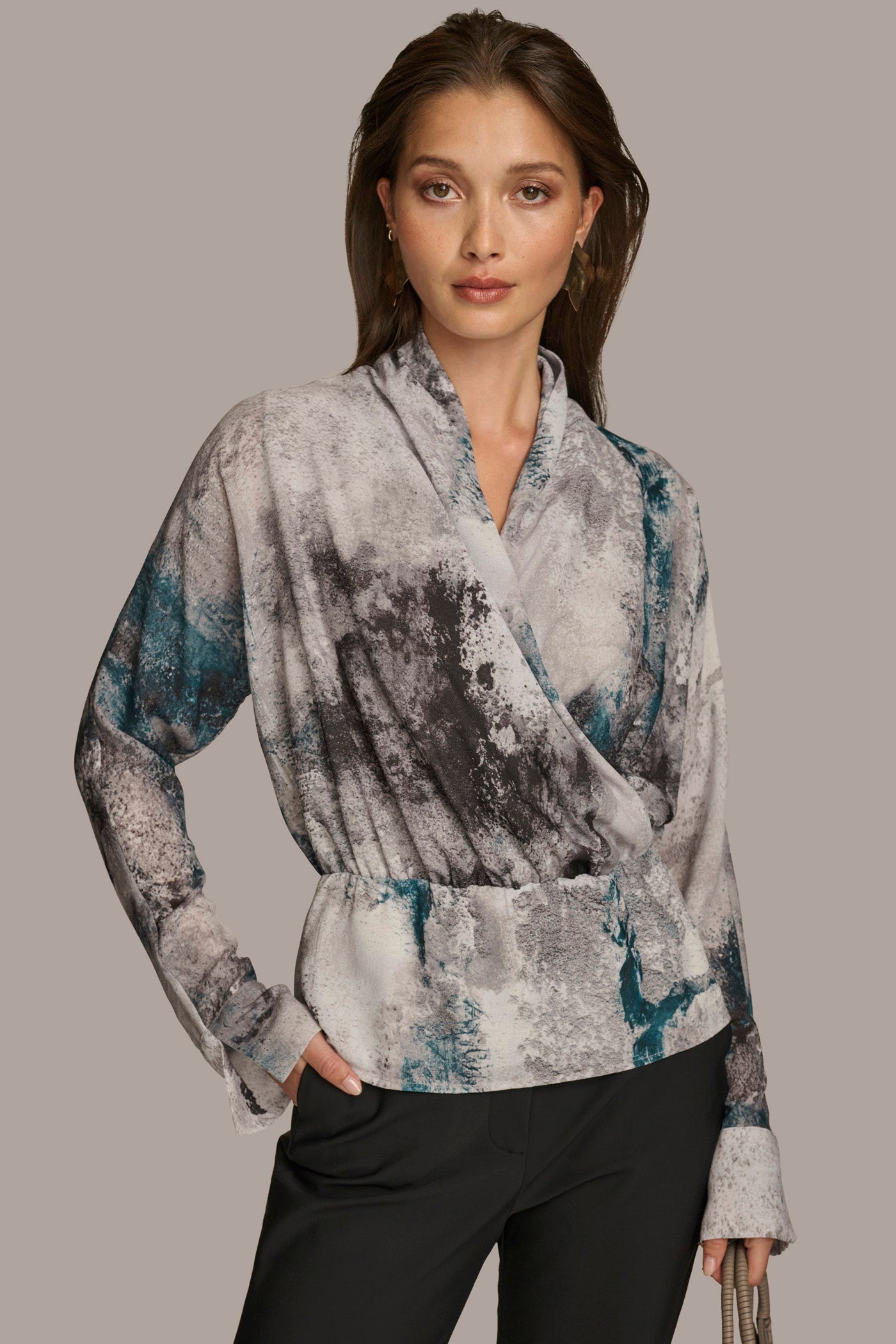 (image for) REFRESHING PRINT FAUX WRAP TOP